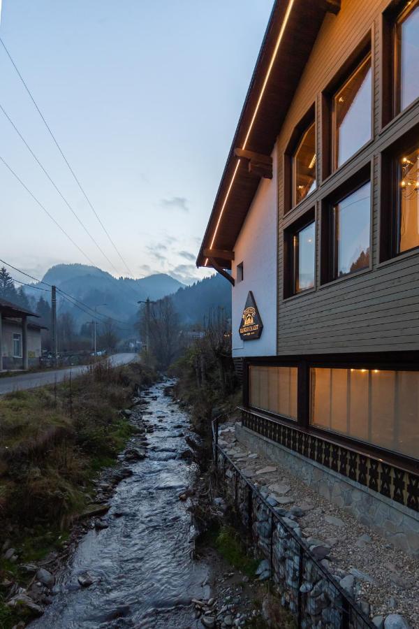 Ranger Chalet Ξενοδοχείο Moeciu De Sus Εξωτερικό φωτογραφία